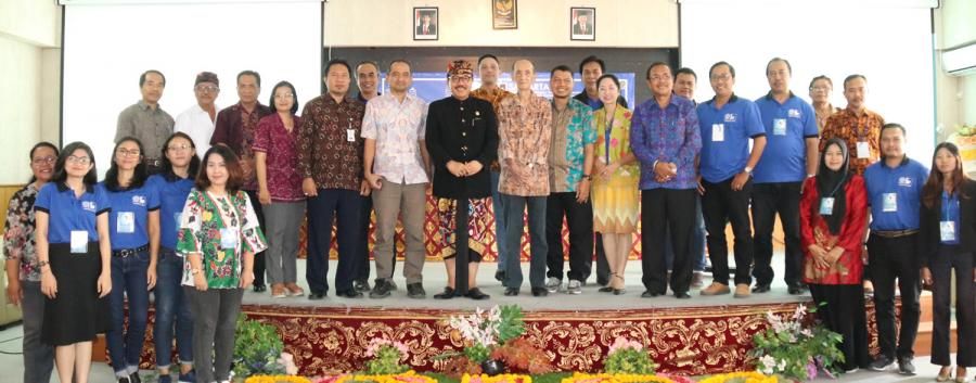 podiumnews.com-Wagub Cok Ace Tegaskan Pemprov Komit Lestarikan Arsitektur Bali